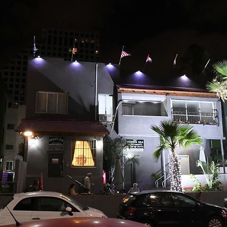 Crown Sea Hostel Tel Aviv Exterior photo